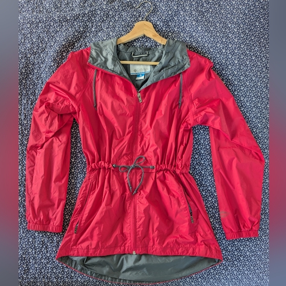Columbia Jackets & Blazers - Columbia Hot Pink and Gray Hooded Windbreaker